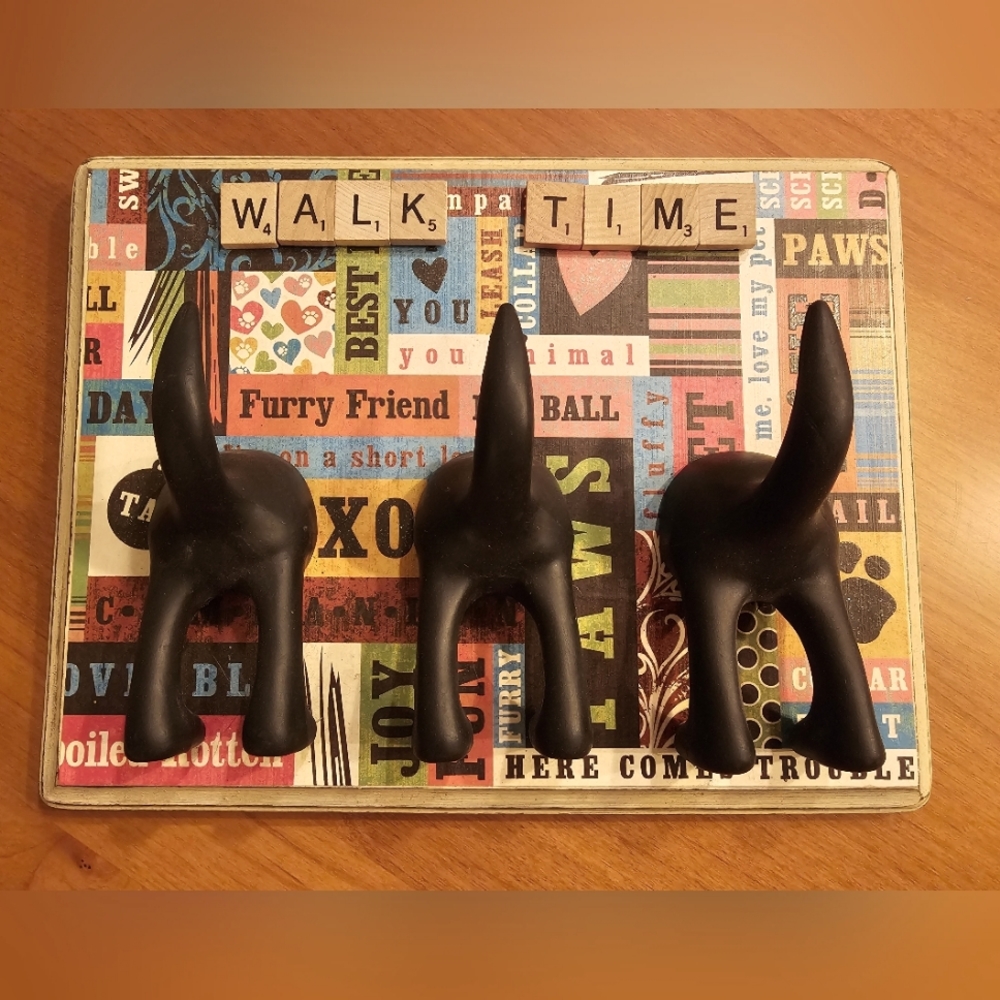 Dog Leash Rack